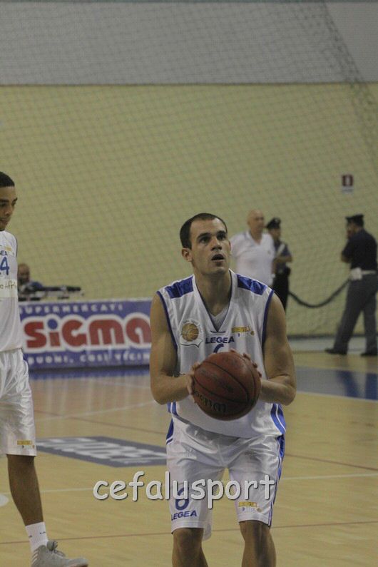 121014 basket 209_tn.jpg